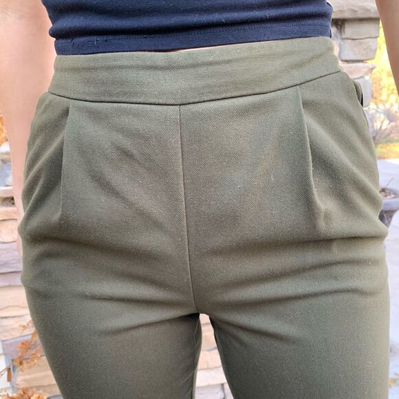 TopShop olive ankle pants, elastic cuff, side pockets, fabulous, size 2 - Picture 4 of 9